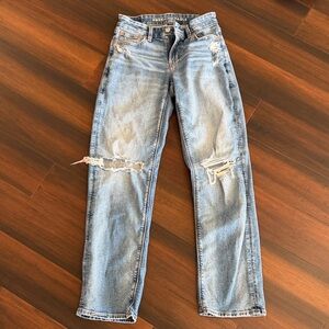 AE Distressed Light Blue Women's Jeans